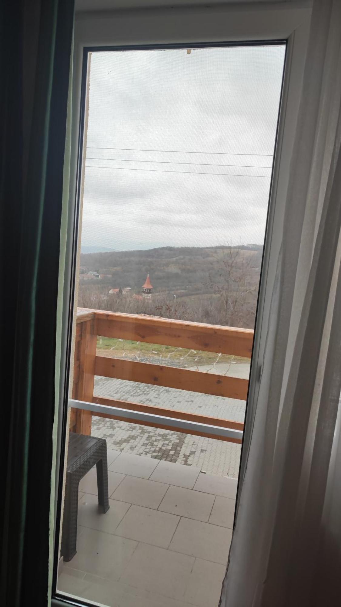 Motel Prislop Haţeg エクステリア 写真